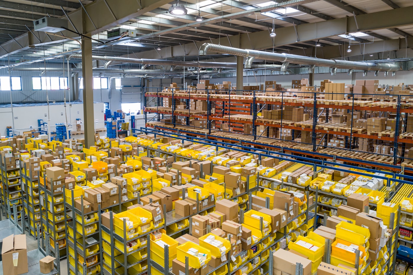 Fleet and asset tracking over cellular networks with live operational visibility